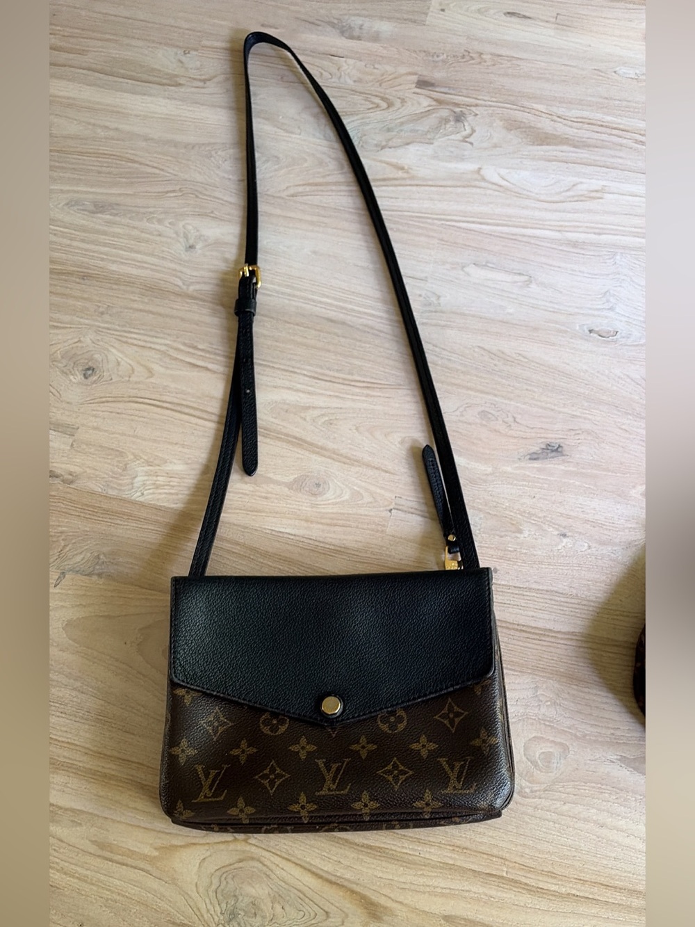 Louis Vuitton Monogram Canvas Crossbody with Black Strap